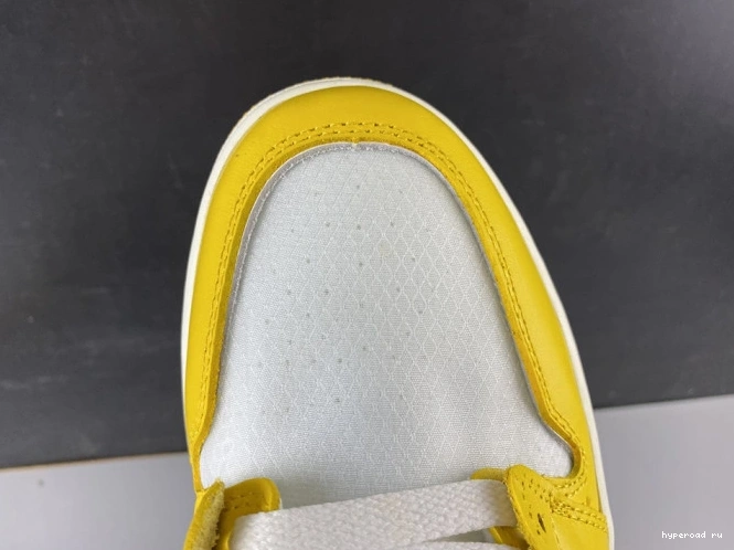 White NRG Dark x Yellow-Cone Jordan Powder 1 Off-White Air AQ0818-149 0702